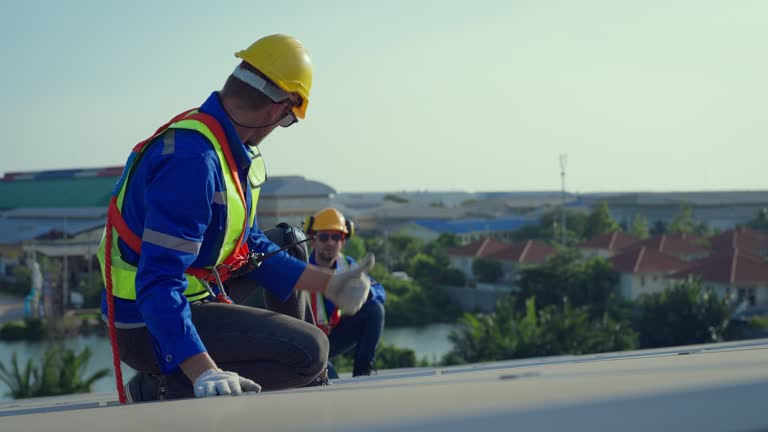 Best Roof Leak Repair  in Canaan, CT
